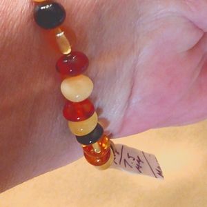 NEW-OFFER! AMBER, STRETCH BRACELET. COLORS: AMBER,BLACK & CREAM. SCENTED (R-12)
